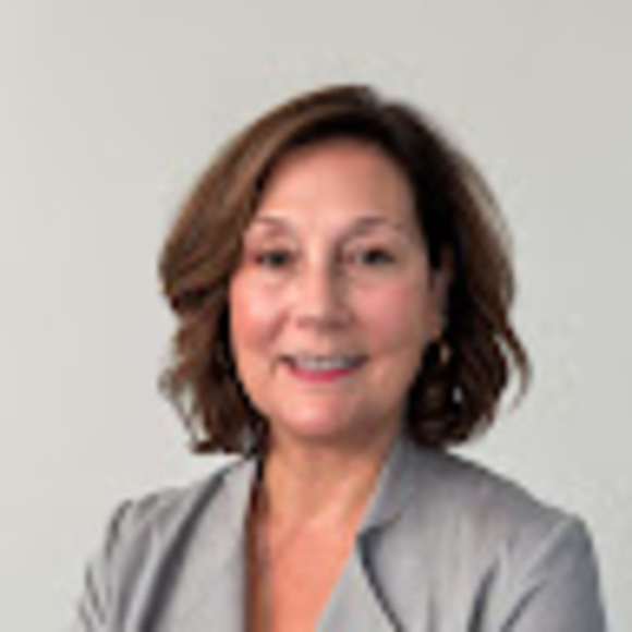 Meet your Posher, Monica - Picture 1 of 1